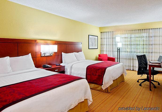Courtyard Sarasota Bradenton Airport Hotell Rom bilde